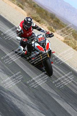 media/Mar-20-2025-Racers Edge (Thu) [[0731d8e3a1]]/2-B Group/Session 4 (Turn 3 Inside)/